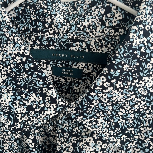 Perry Ellis short sleeve slim fit stretch shirt - Picture 2 of 5